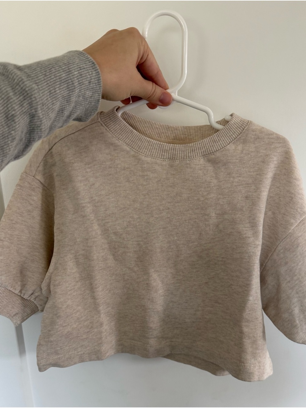 NWOT 2T Hanna Andersson Terry Sweater, Oat color